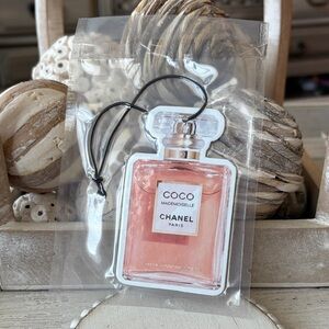 CHANEL Coco Mademoiselle Intense Hanging Air Freshener